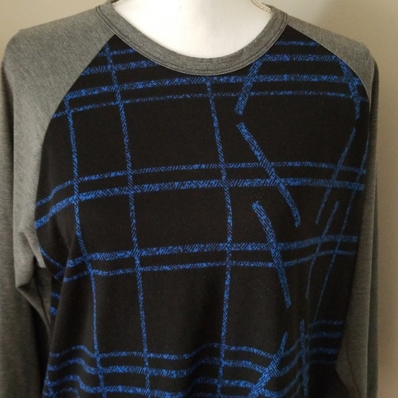 Lularoe Randy tee - Picture 2 of 4